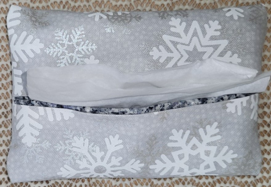 Tissue Holder - White Snowflakes