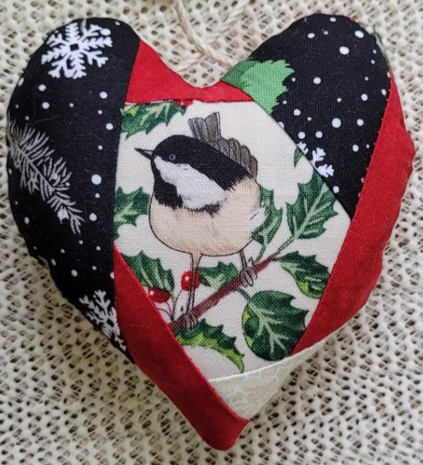 Xmas Ornament - Chickadee Heart